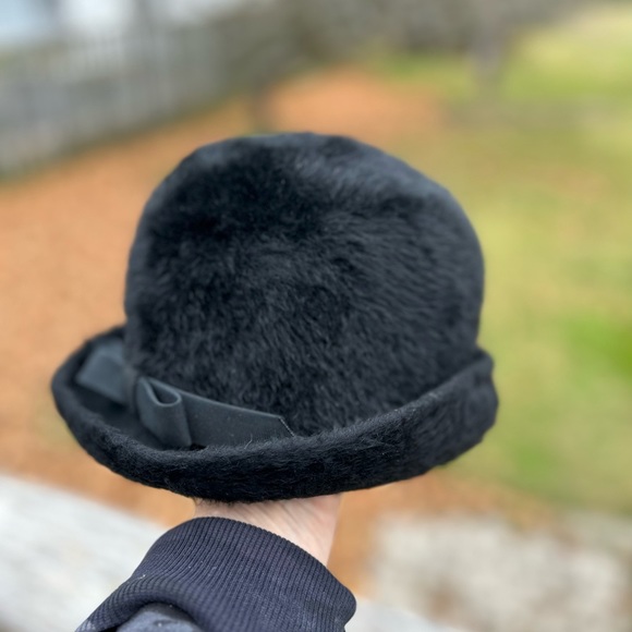 Vintage Beaver Ladies Bowler/Derby Hat - Picture 8 of 12